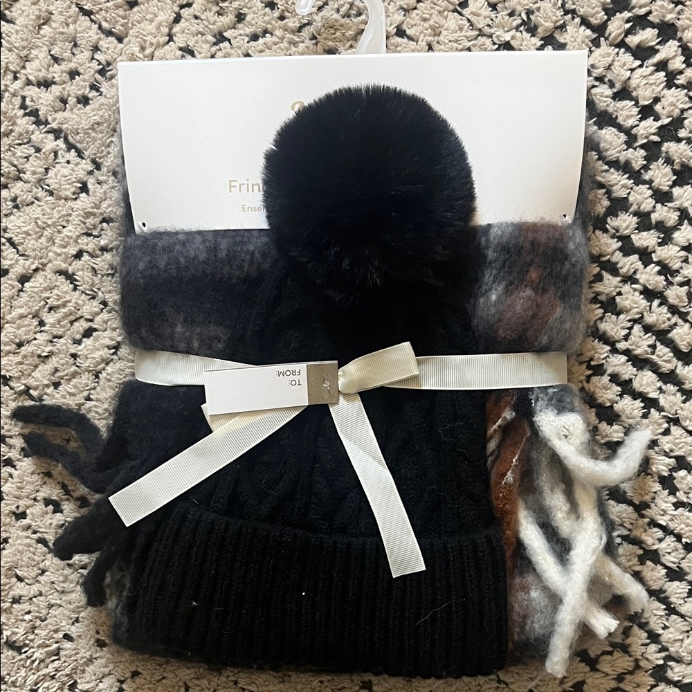 Hat and Scarf Set